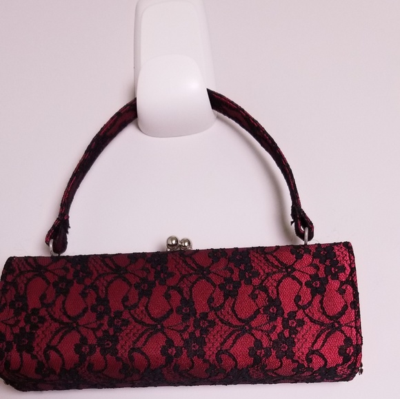 Red and black lace cocktail evening bag - Picture 2 of 4